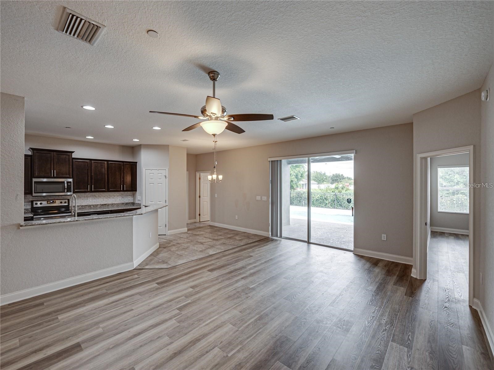 1918 Berry Road Plant City FL 33567 TB8479356 image19