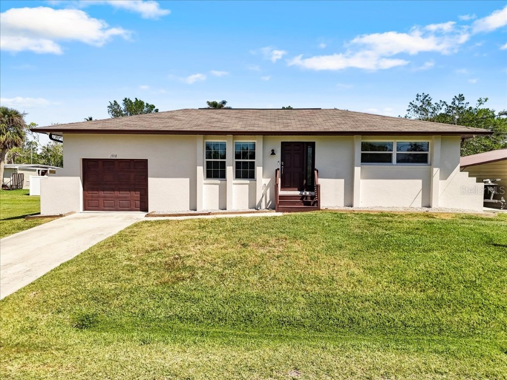 1918 Dixie Ave Avenue Punta Gorda FL 33950 A4646699 image1