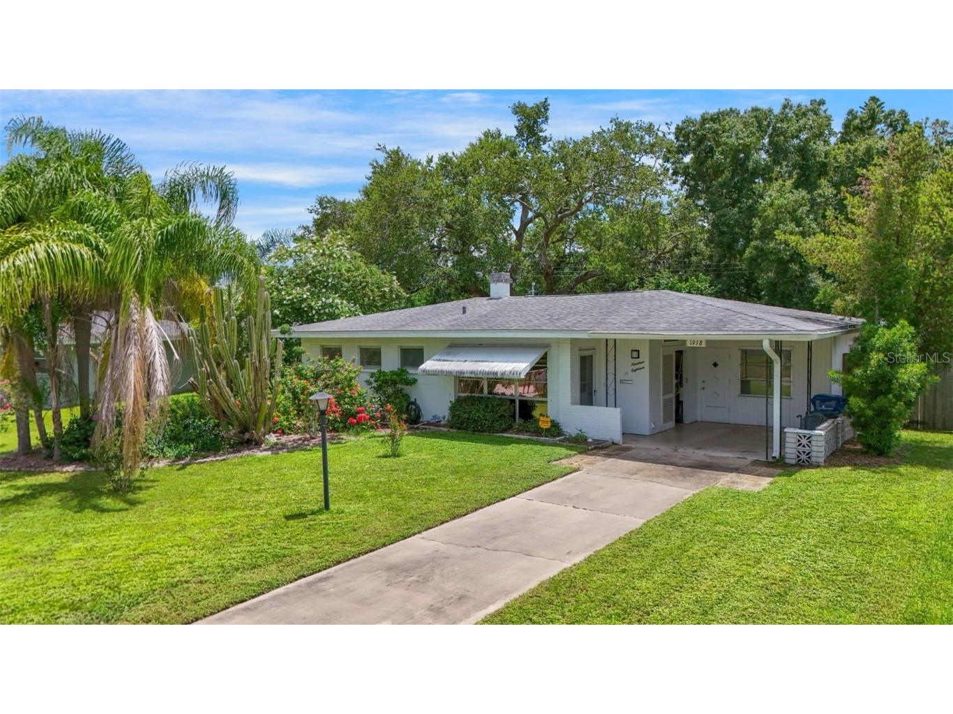 1918 Dudley Place Sarasota FL 34235 A4618461 image1