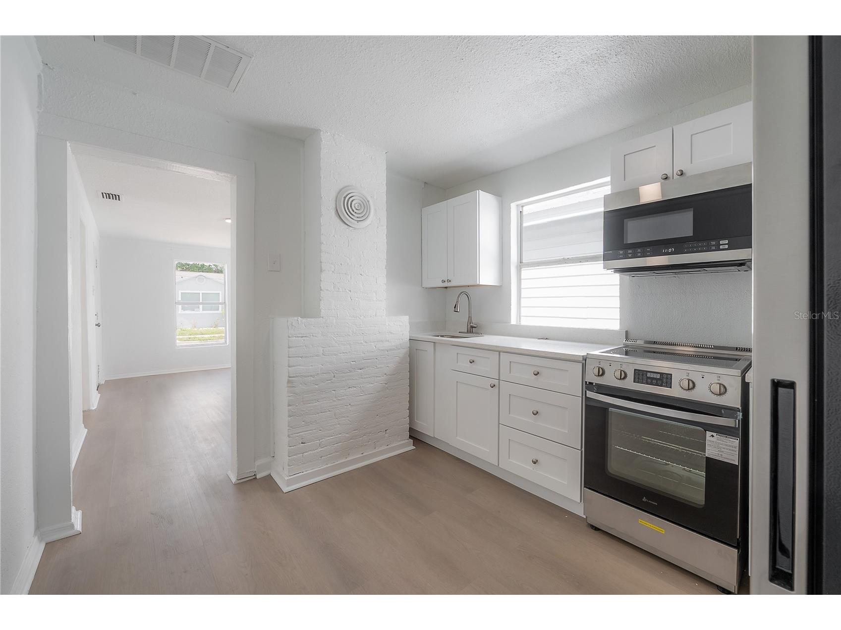 1918 E 21st Avenue Tampa FL 33605 TB8527578 image10