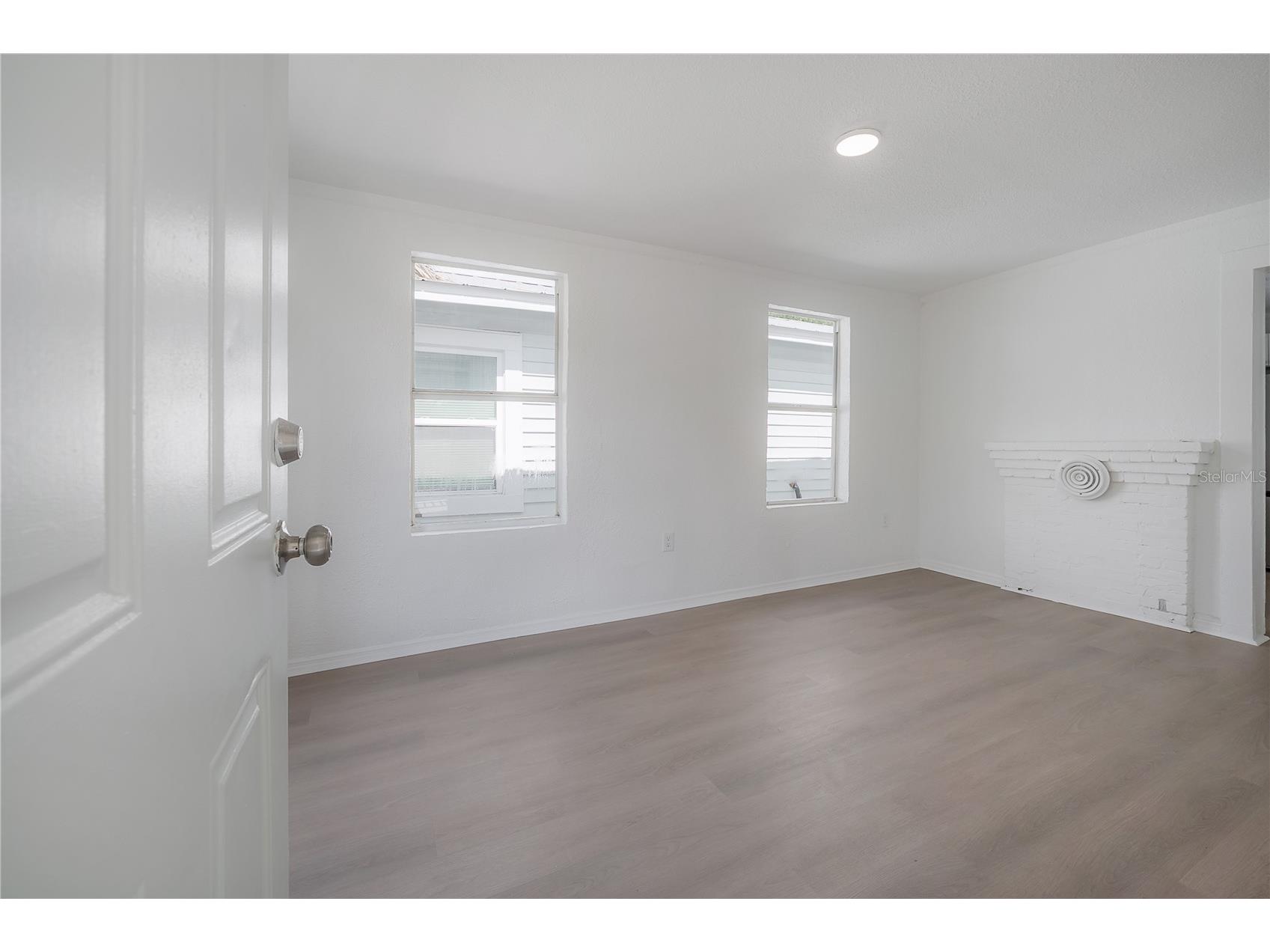 1918 E 21st Avenue Tampa FL 33605 TB8527578 image7