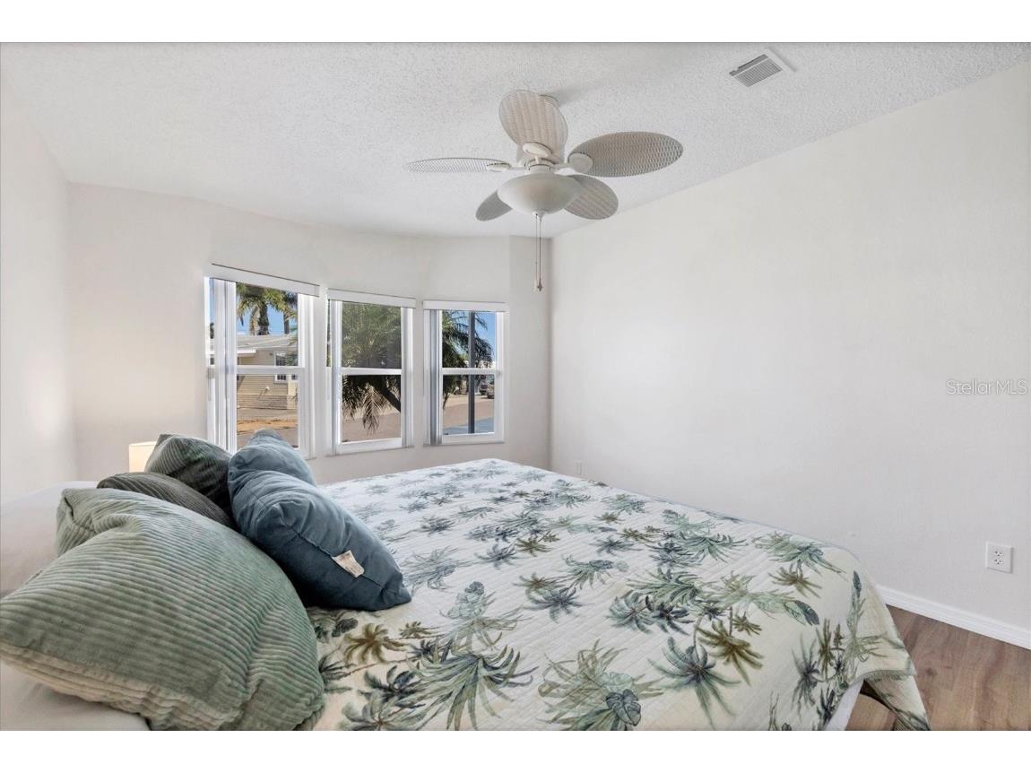 1918 Indiana Avenue Bradenton FL 34207 - SARASOTA BAY A4669315 image19