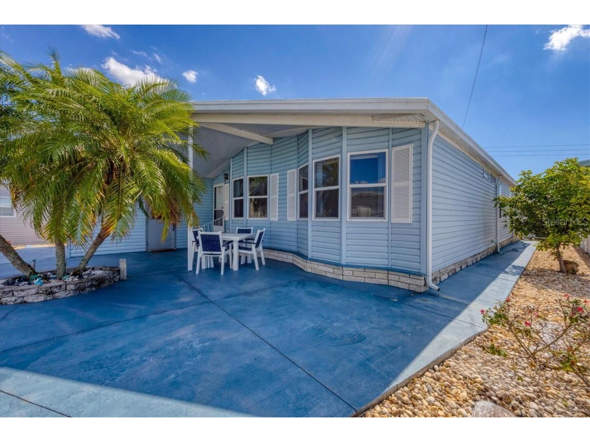 1918 Indiana Avenue Bradenton FL 34207 - SARASOTA BAY A4669315 image2