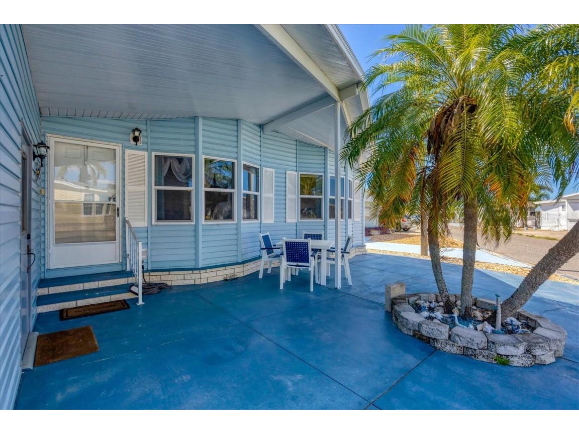 1918 Indiana Avenue Bradenton FL 34207 - SARASOTA BAY A4669315 image3