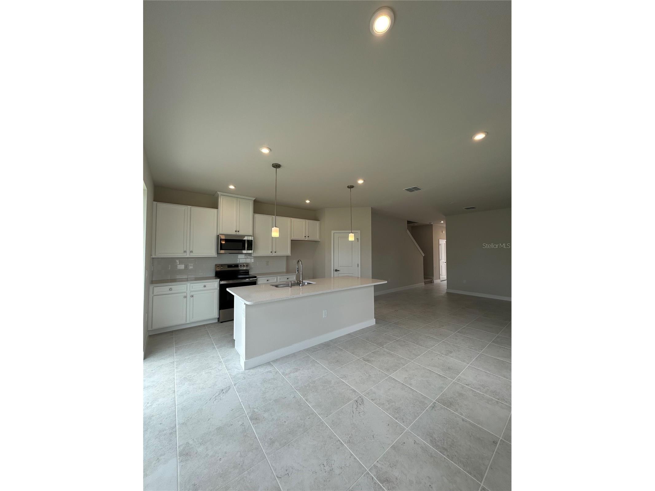 1918 Kendall Pointe Place Melbourne FL 32935 W7885187 image5