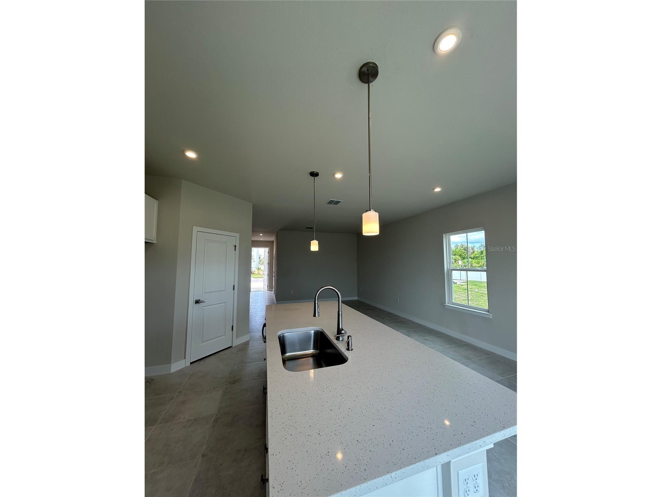 1918 Kendall Pointe Place Melbourne FL 32935 W7885187 image6