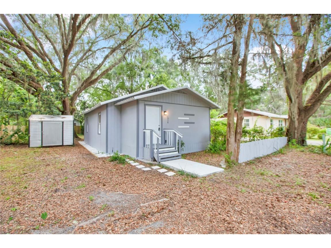 1918 NE 17 Way Gainesville FL 32641 O6122700 image1