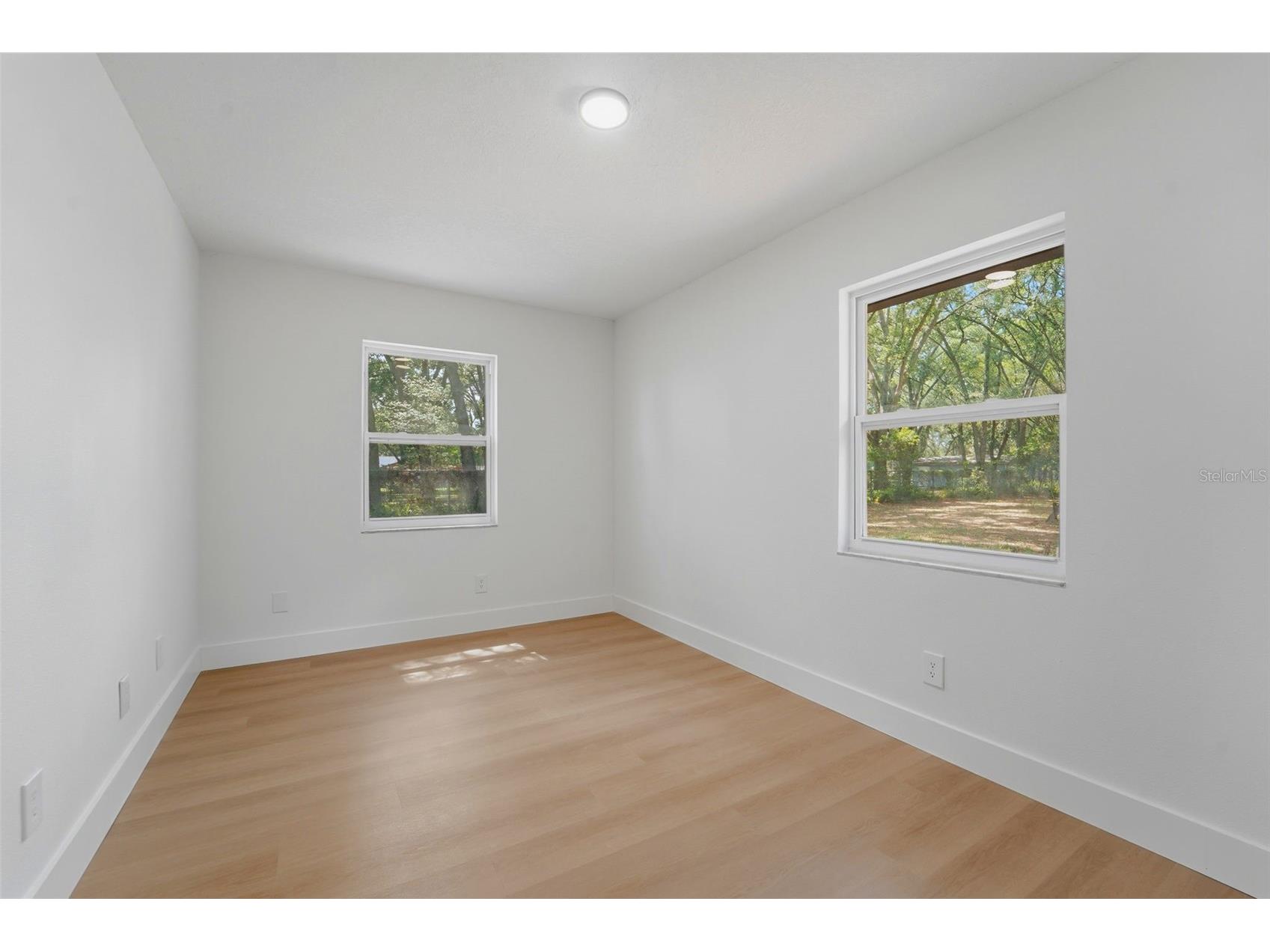 1918 Sydney Road Valrico FL 33594 TB8512852 image16