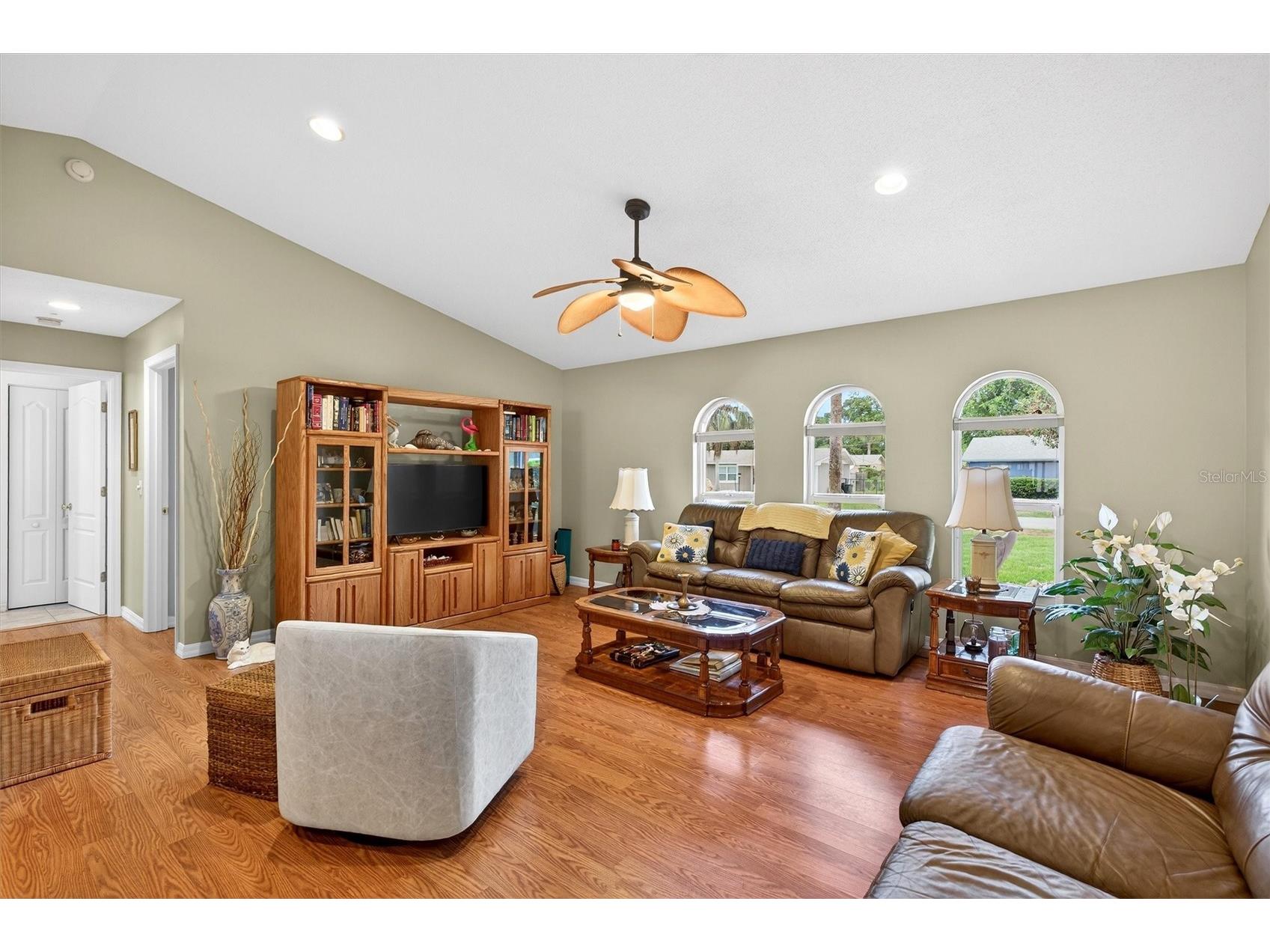1918 Umbrella Tree Drive Edgewater FL 32141 V4948326 image4