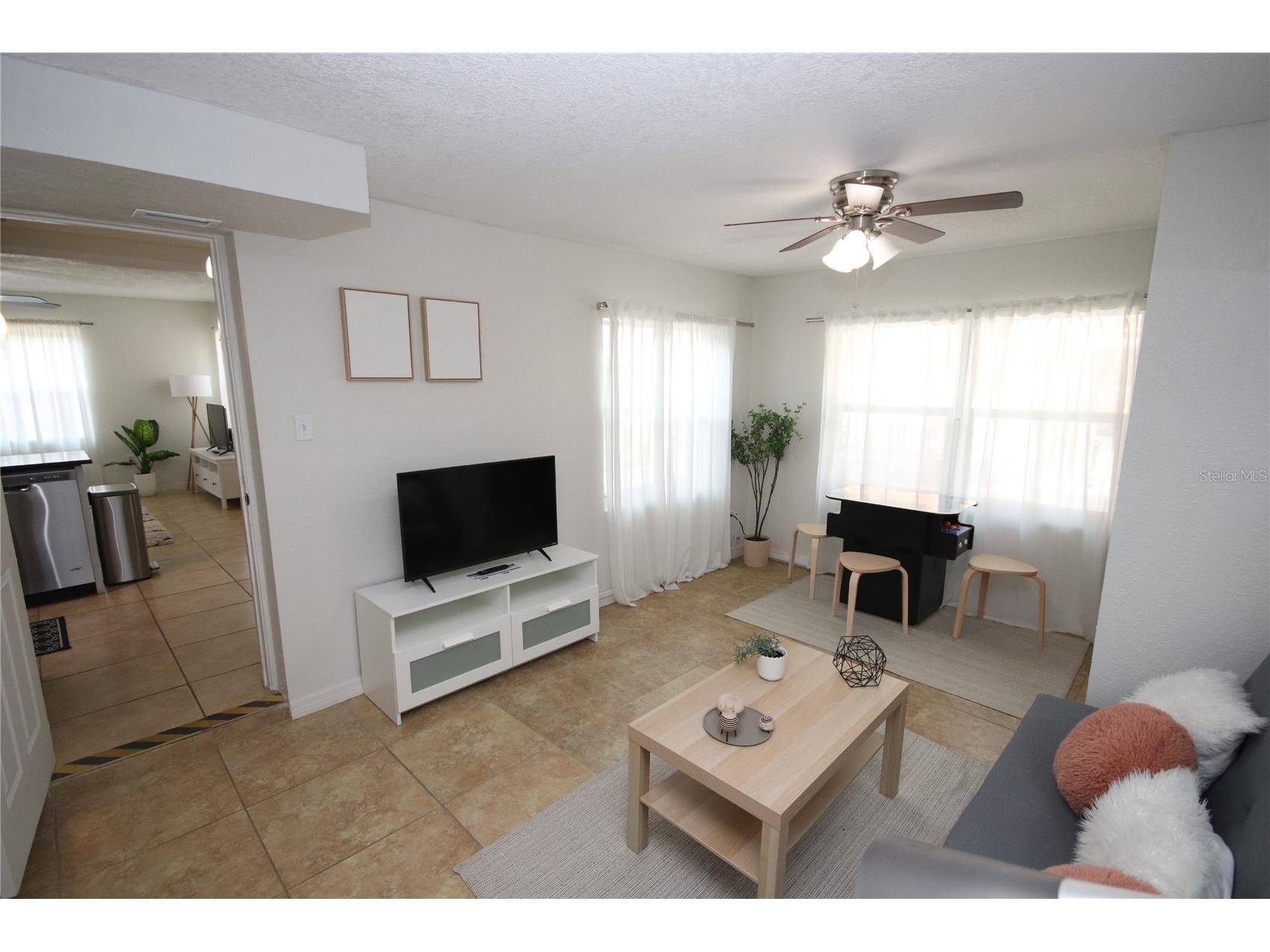 1918 W Walnut Street Tampa FL 33607 TB8527123 image11