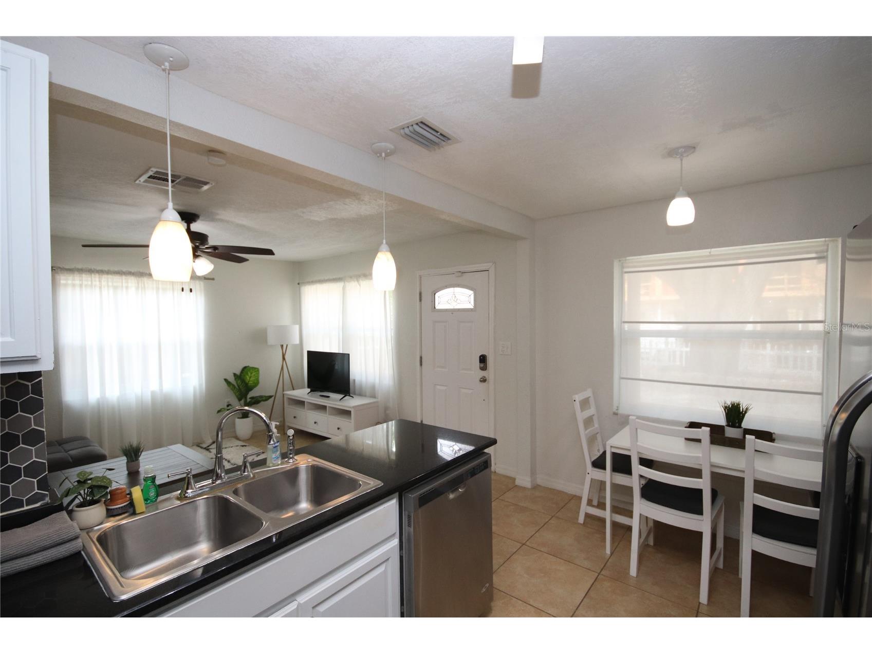 1918 W Walnut Street Tampa FL 33607 TB8527123 image5