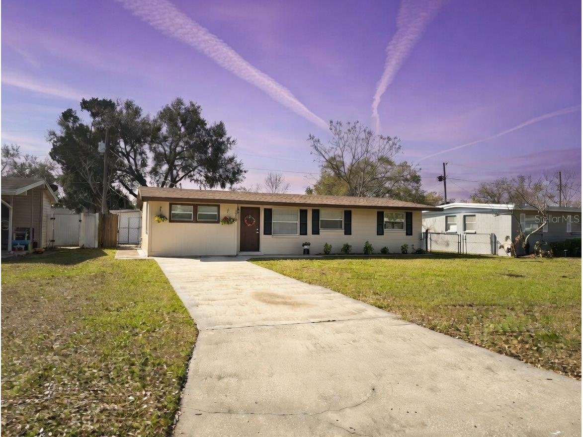 1919 Alexander Drive Lakeland FL 33803 L4959540 image1