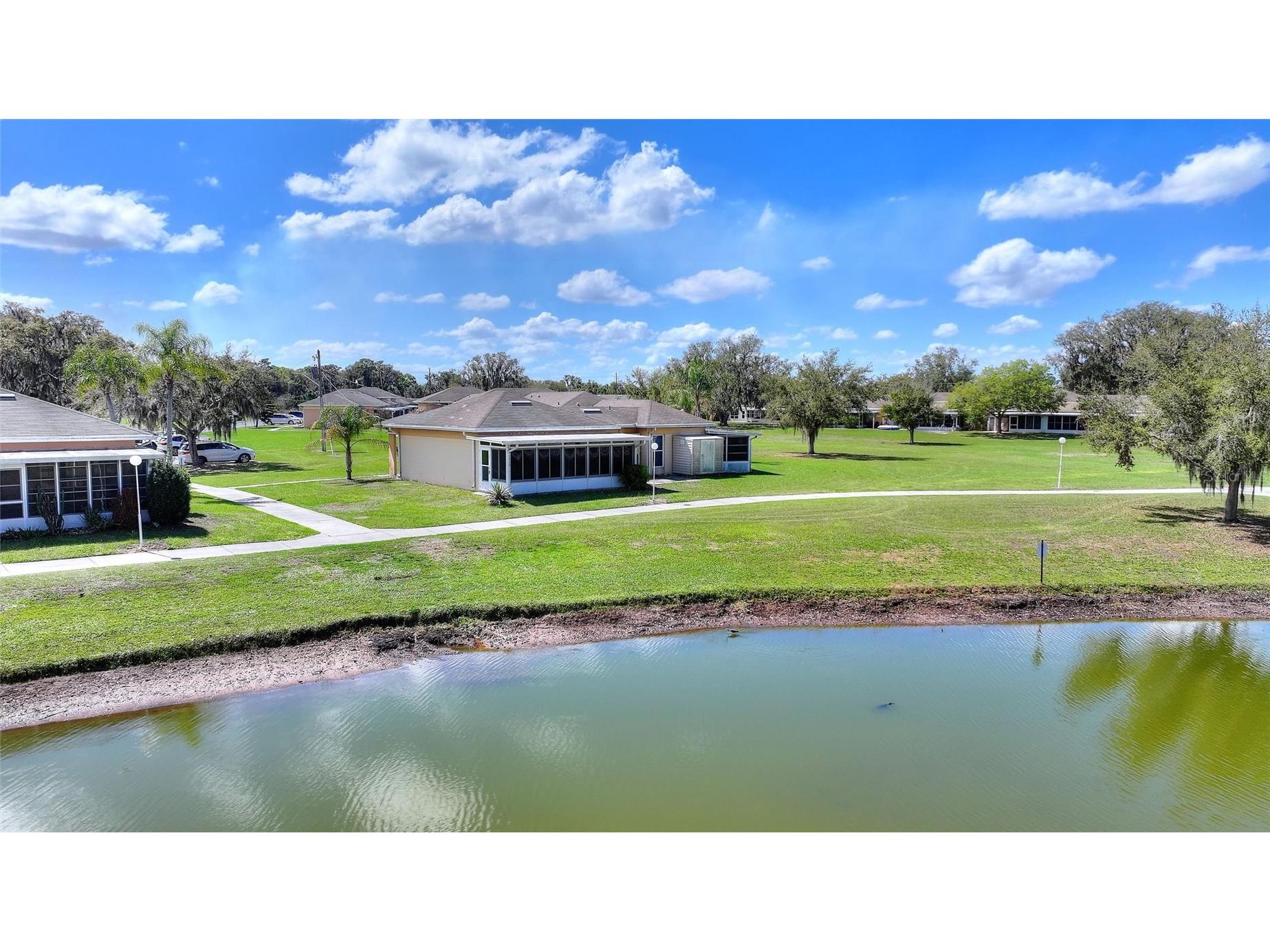 1919 Club Circle Lake Wales FL 33854 - LAKE WALK IN WATER P4938127 image23