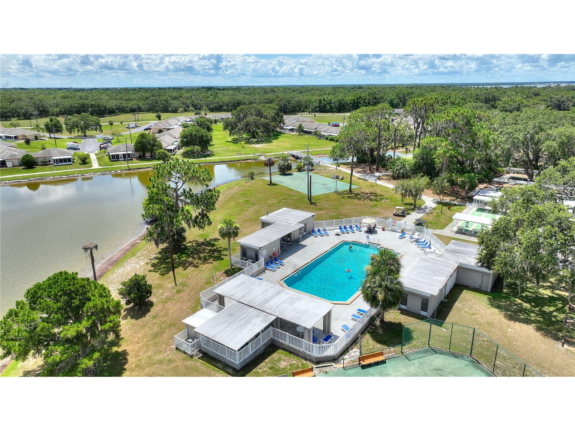 1919 Club Circle Lake Wales FL 33854 - LAKE WALK IN WATER P4938127 image44
