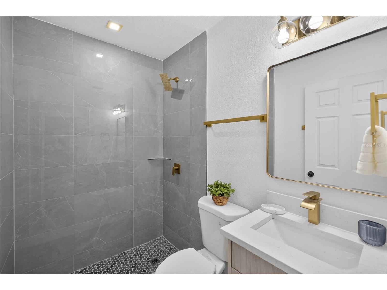 1919 E Clifton Street Tampa FL 33610 TB8514368 image20