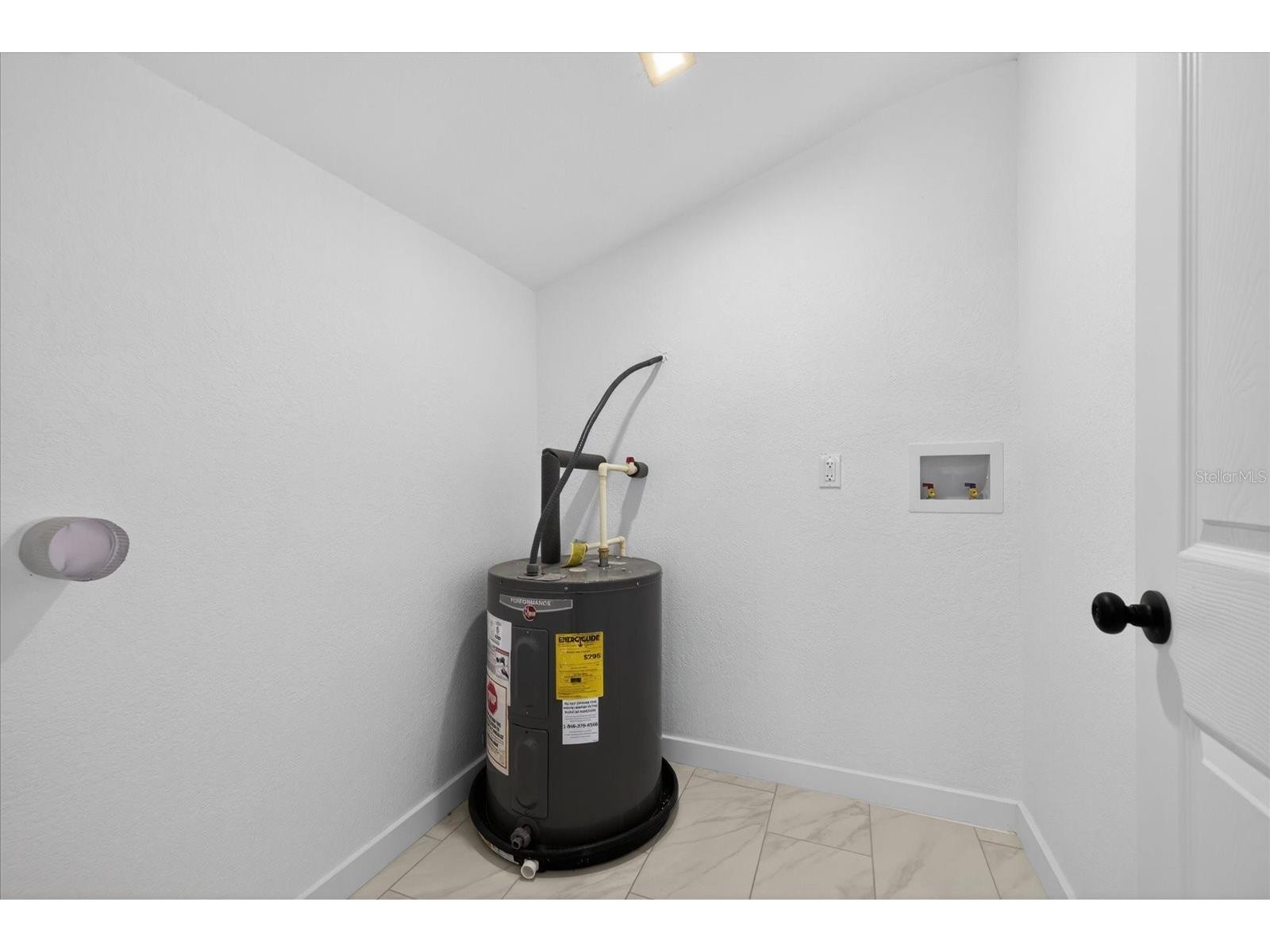 1919 E Clifton Street Tampa FL 33610 TB8514368 image25