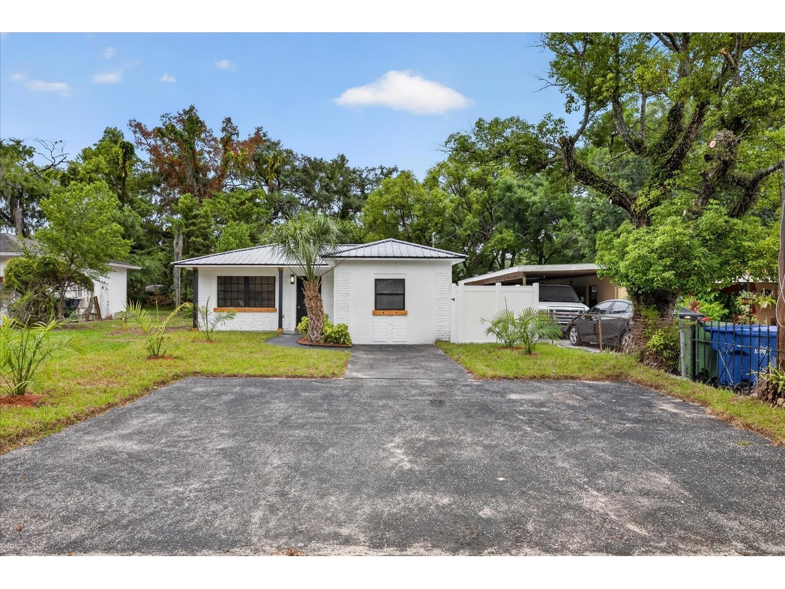 1919 E Clifton Street Tampa FL 33610 TB8514368 image3