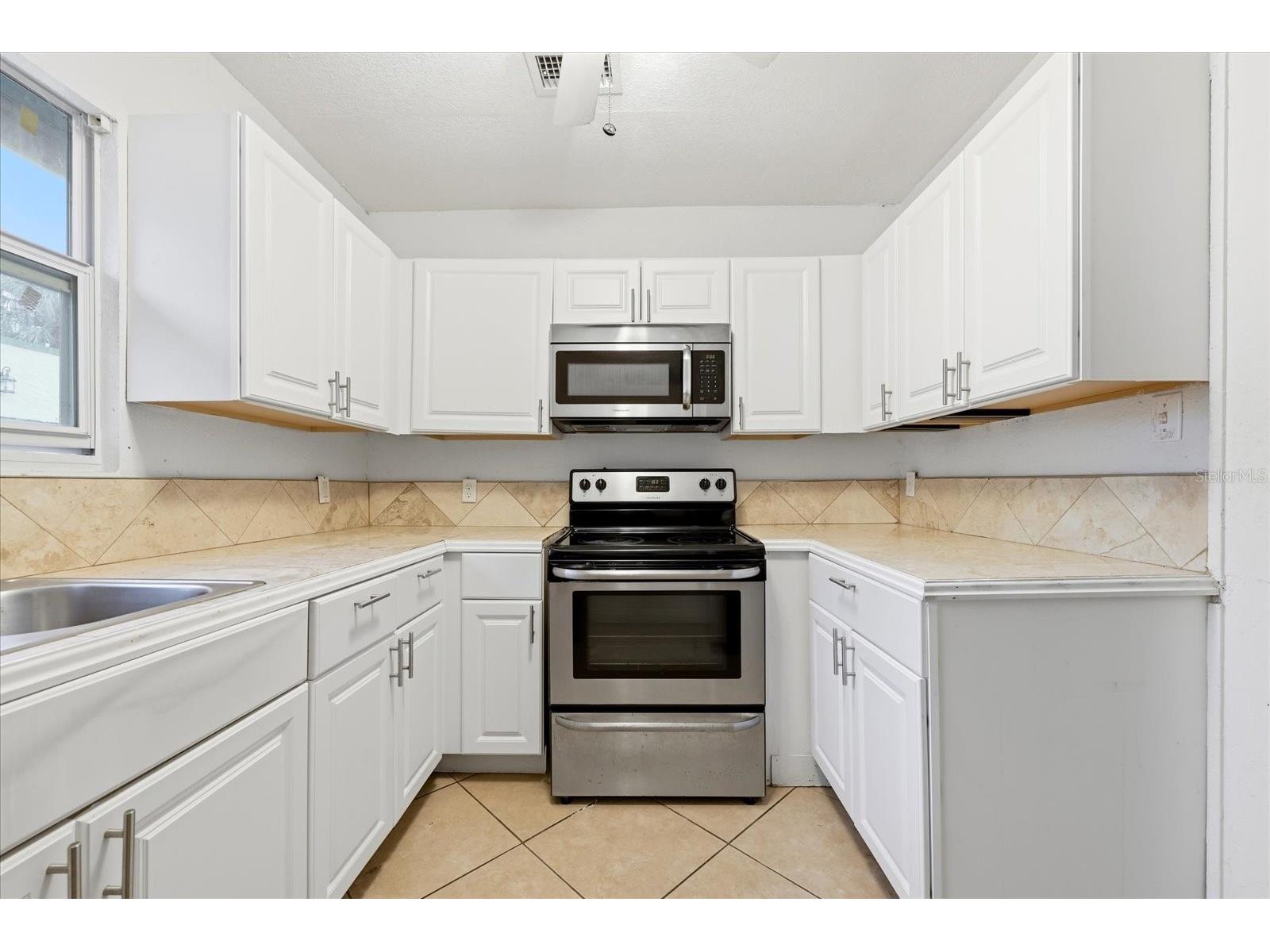 1919 Quincy Street S Saint Petersburg FL 33711 TB8481442 image12