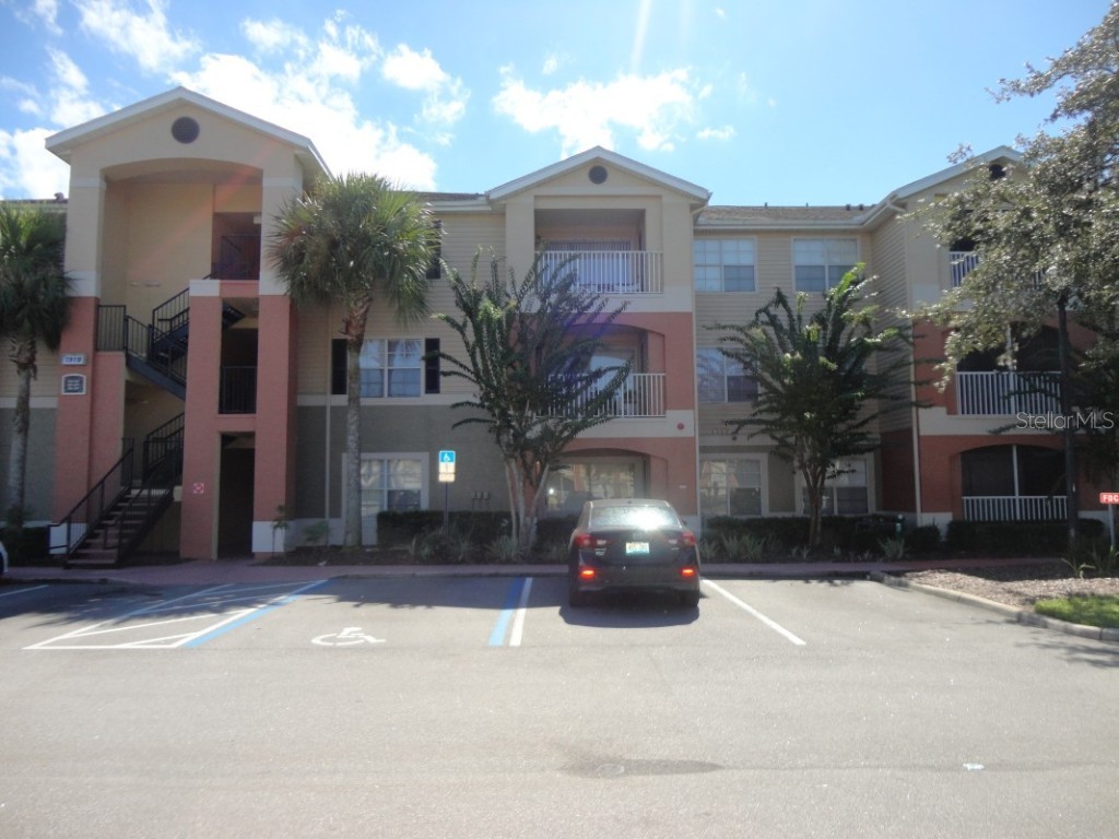 1919 Summer Club Drive #105 Oviedo FL 32765 A4586575 image1