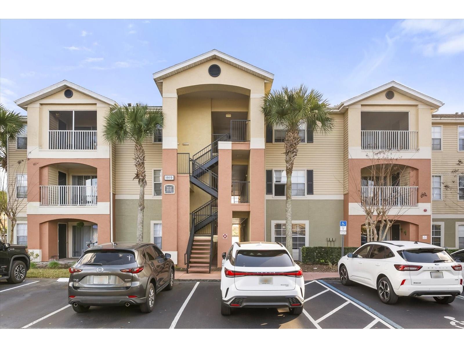 1919 Summer Club Drive #105 Oviedo FL 32765 O6369757 image1