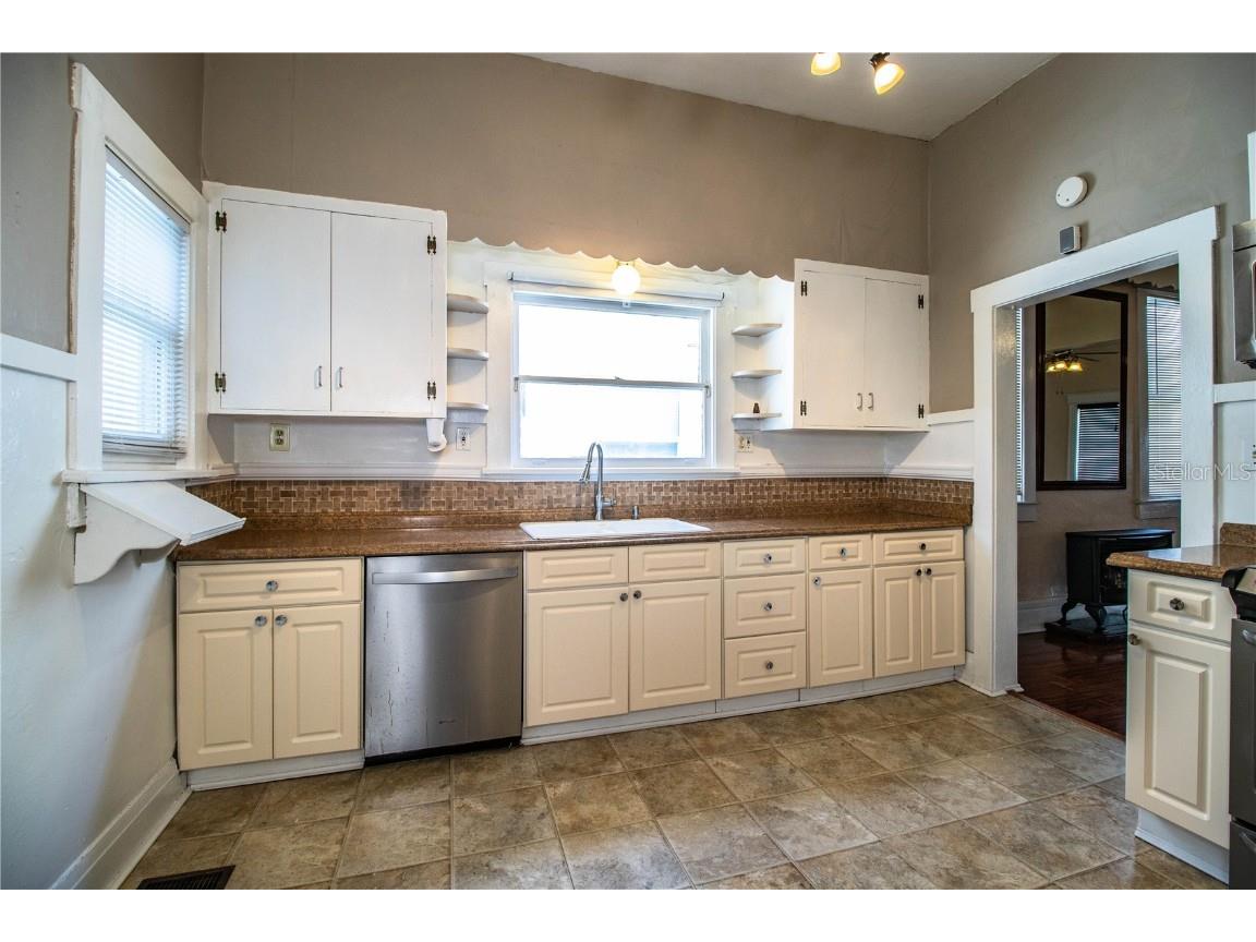 1919 W North A Street Tampa FL 33606 L4950808 image18