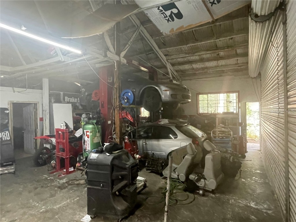 1919 W Saint Joseph Street Tampa FL 33607 T3541749 image2