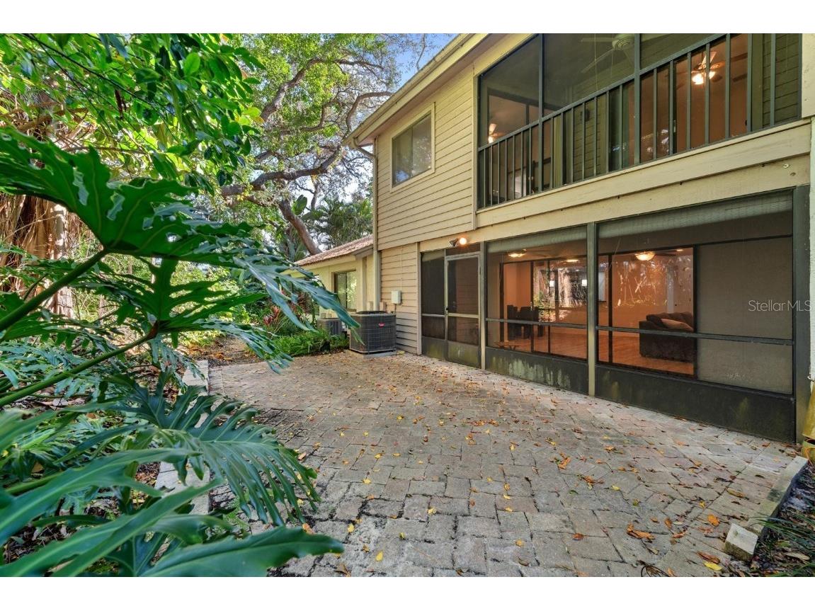 1919 Whispering Way Tarpon Springs FL 34689 TB8456779 image2