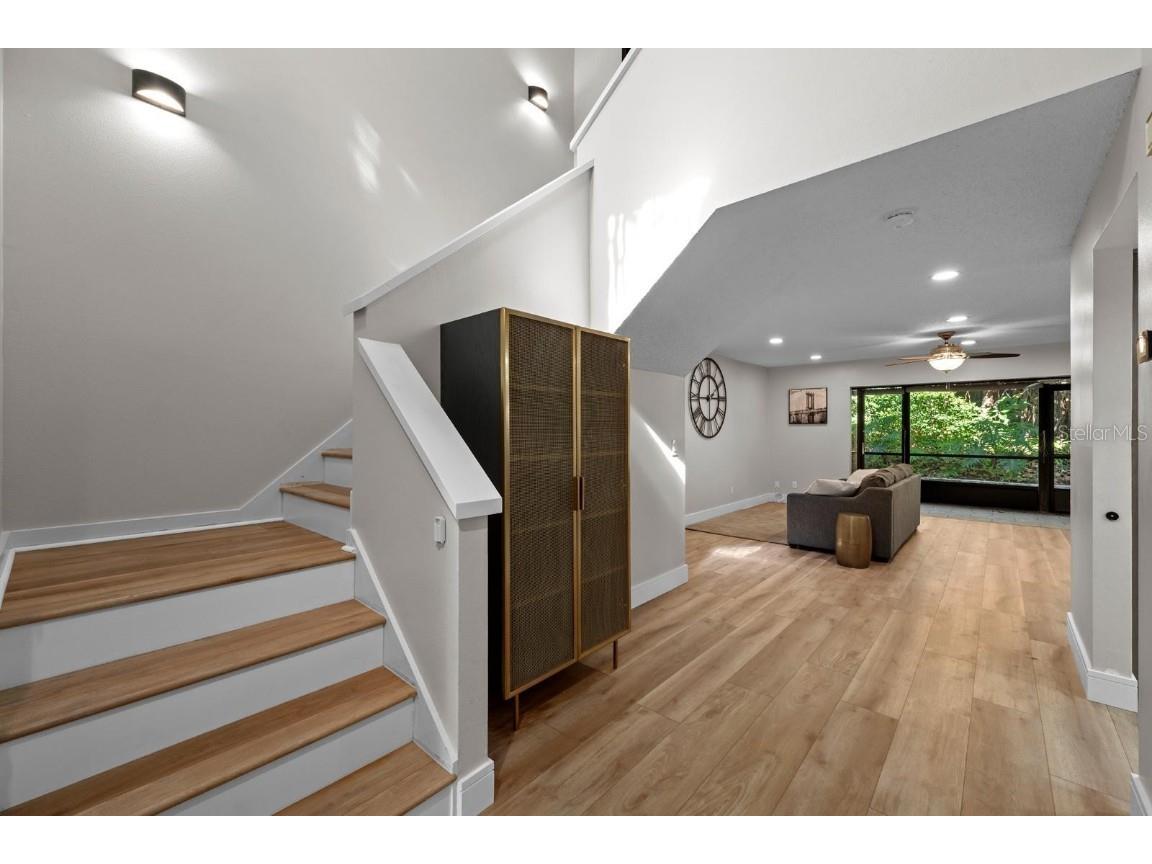 1919 Whispering Way Tarpon Springs FL 34689 TB8456779 image3