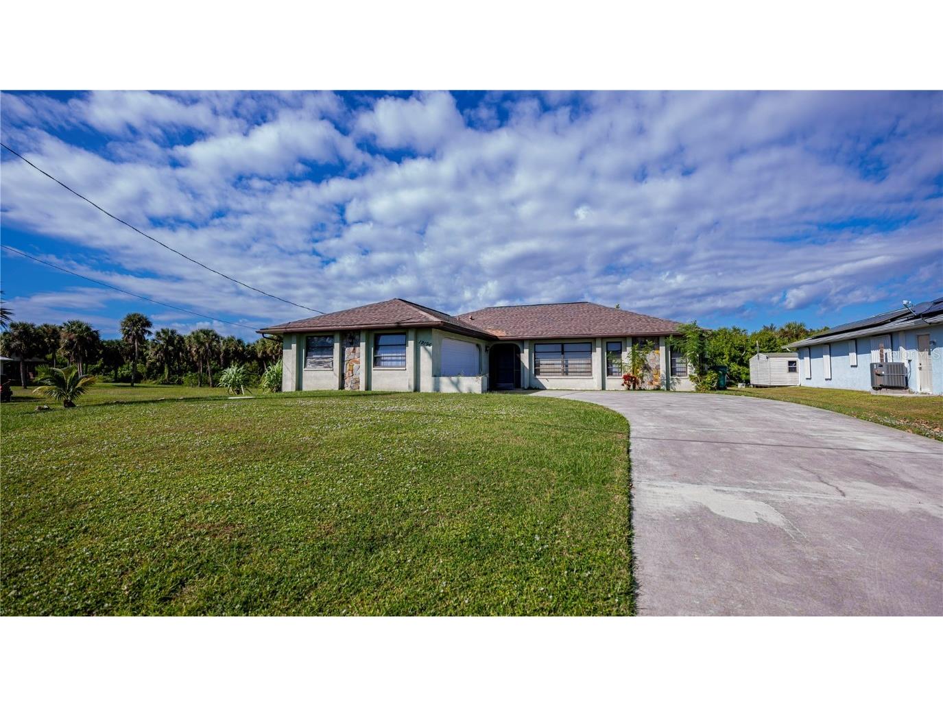 19196 Midway Boulevard Port Charlotte FL 33948 C7482411 image1