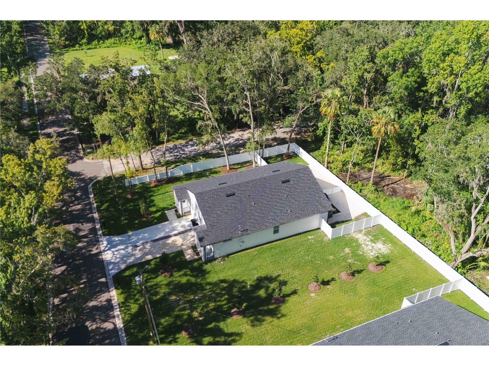 192-194 S Lemon Avenue Brooksville FL 34601 TB8501759 image36