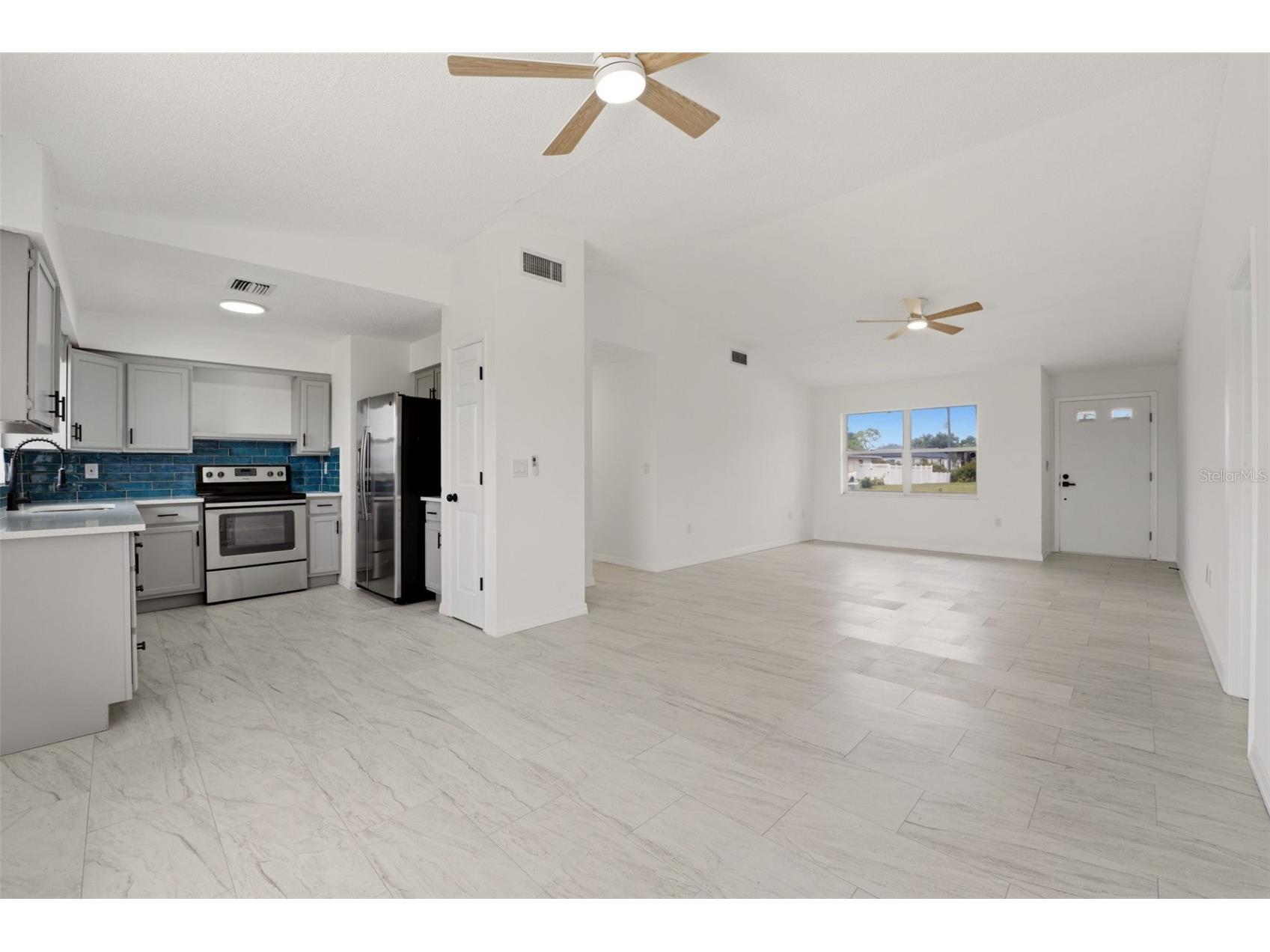 192 Annapolis Lane Rotonda West FL 33947 A4700869 image8