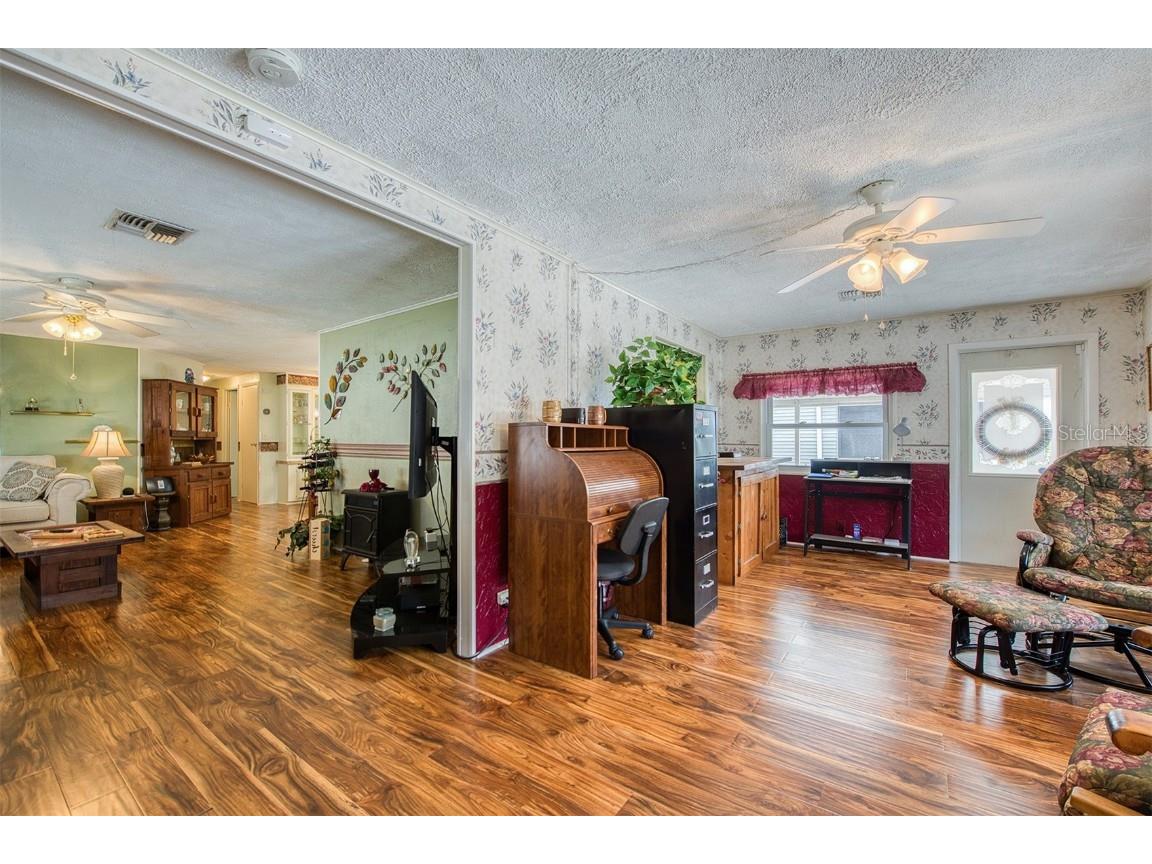 192 Blue Marlin Drive Oldsmar FL 34677 TB8427755 image2