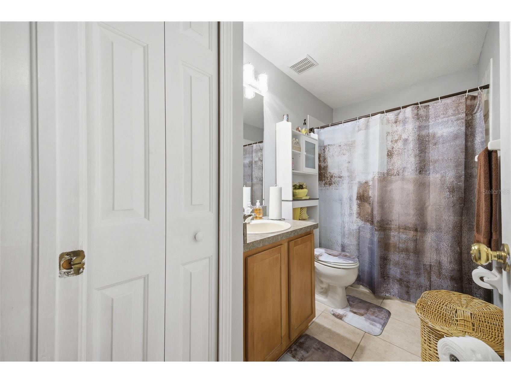 192 Coquina Bay Drive Saint Petersburg FL 33705 TB8485777 image29