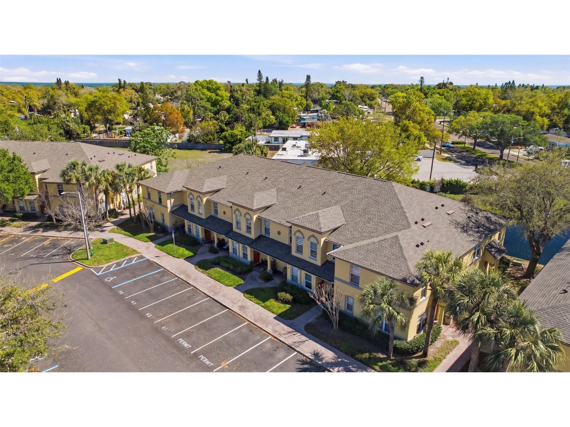 192 Coquina Bay Drive Saint Petersburg FL 33705 TB8485777 image37