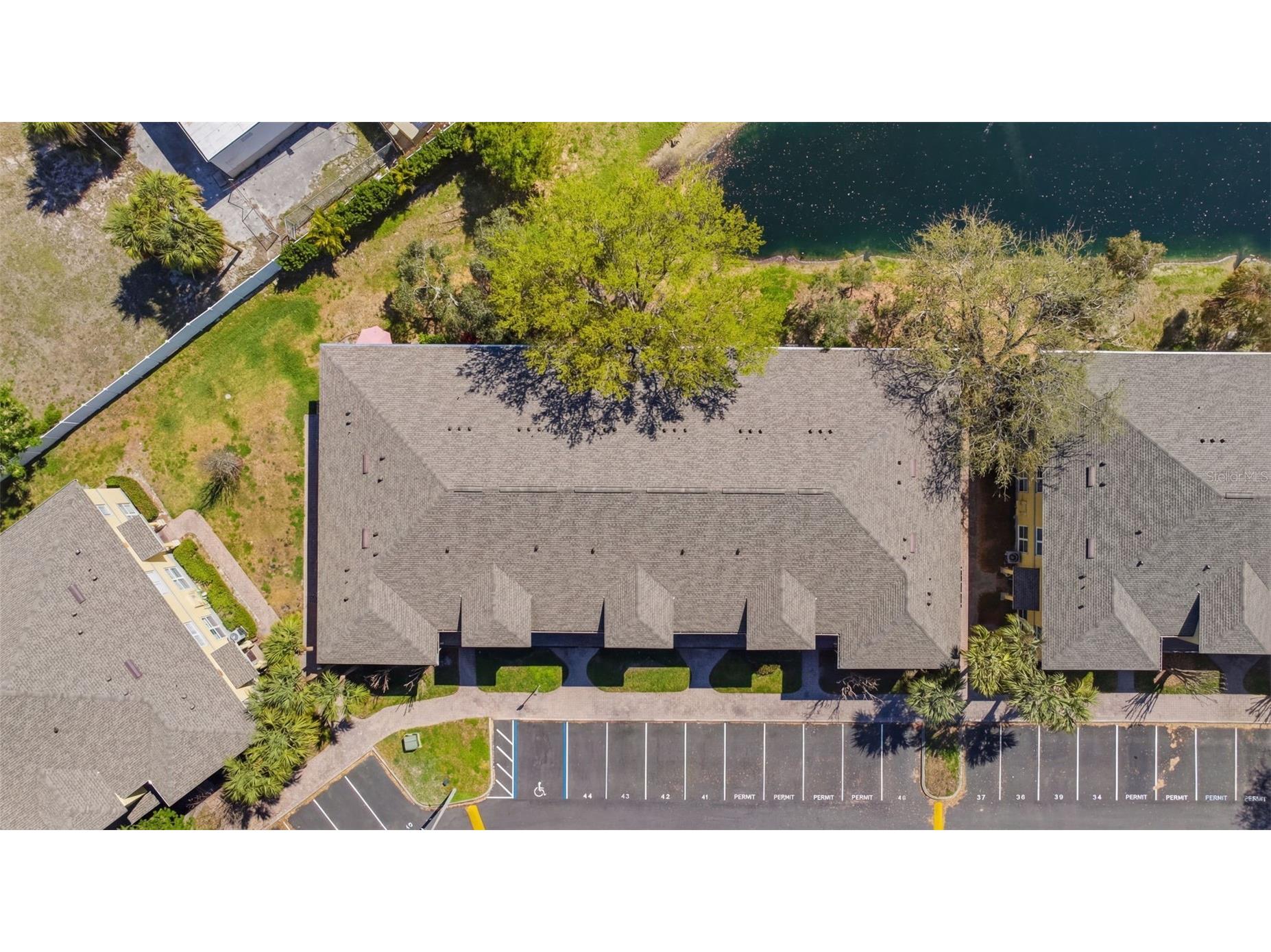 192 Coquina Bay Drive Saint Petersburg FL 33705 TB8485777 image45