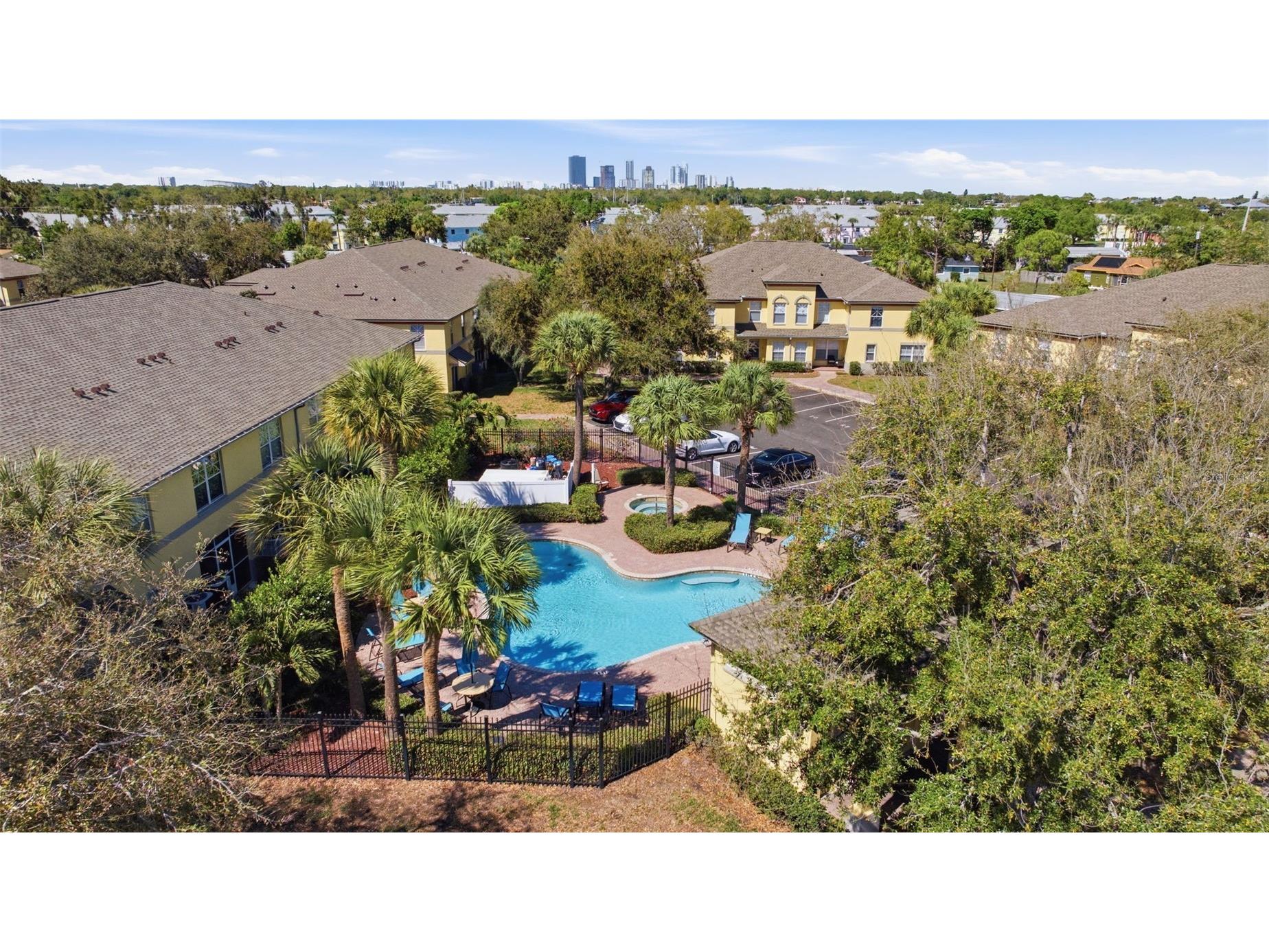 192 Coquina Bay Drive Saint Petersburg FL 33705 TB8485777 image60