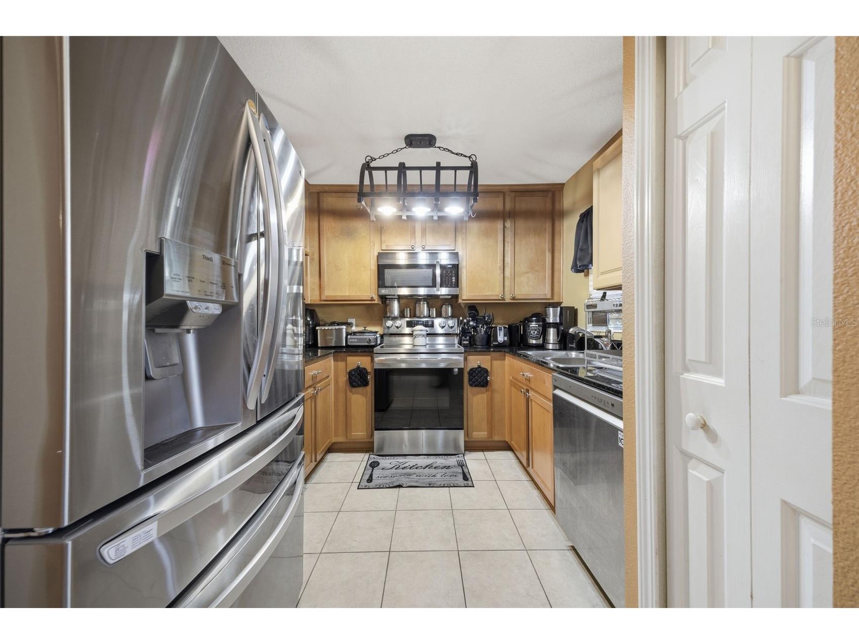 192 Coquina Bay Drive Saint Petersburg FL 33705 TB8485777 image7