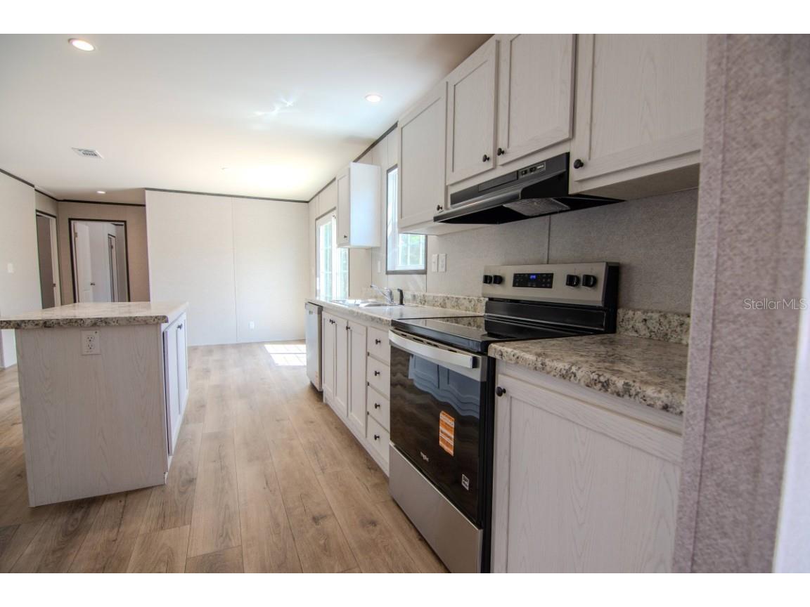 192 Freedom Drive Frostproof FL 33843 A4665936 image13