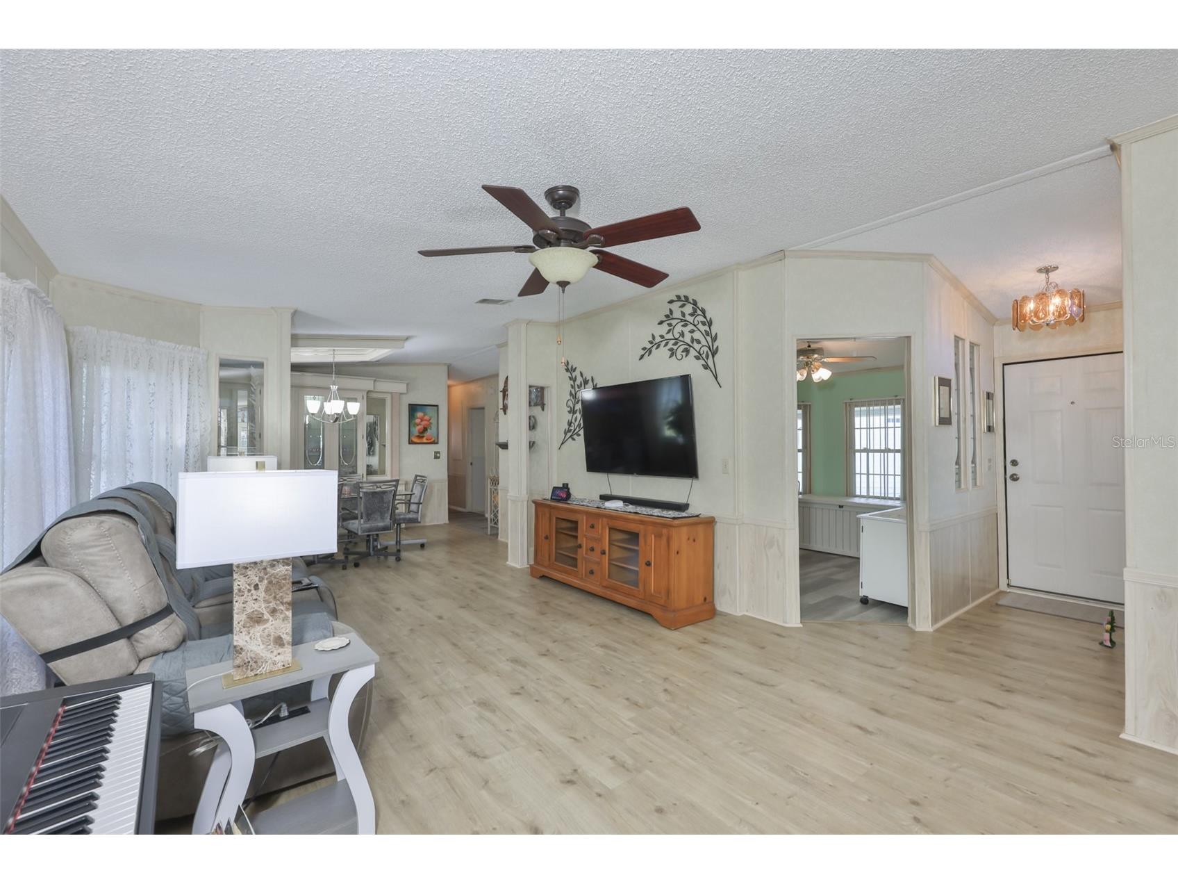 192 S Port Royal Lane Apollo Beach FL 33572 TB8512450 image3