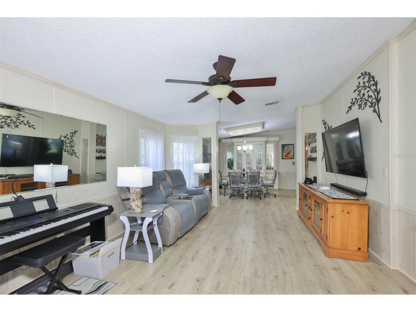 192 S Port Royal Lane Apollo Beach FL 33572 TB8512450 image4