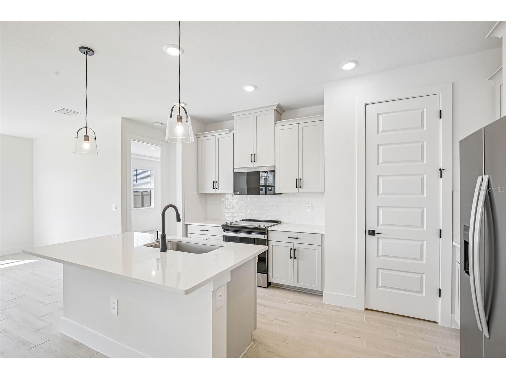 192 Shady Edge Loop Nokomis FL 34275 TB8497876 image13