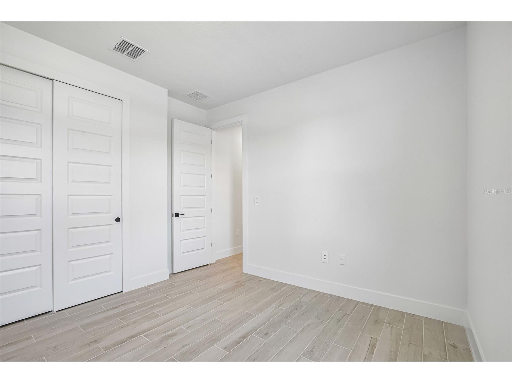 192 Shady Edge Loop Nokomis FL 34275 TB8497876 image19
