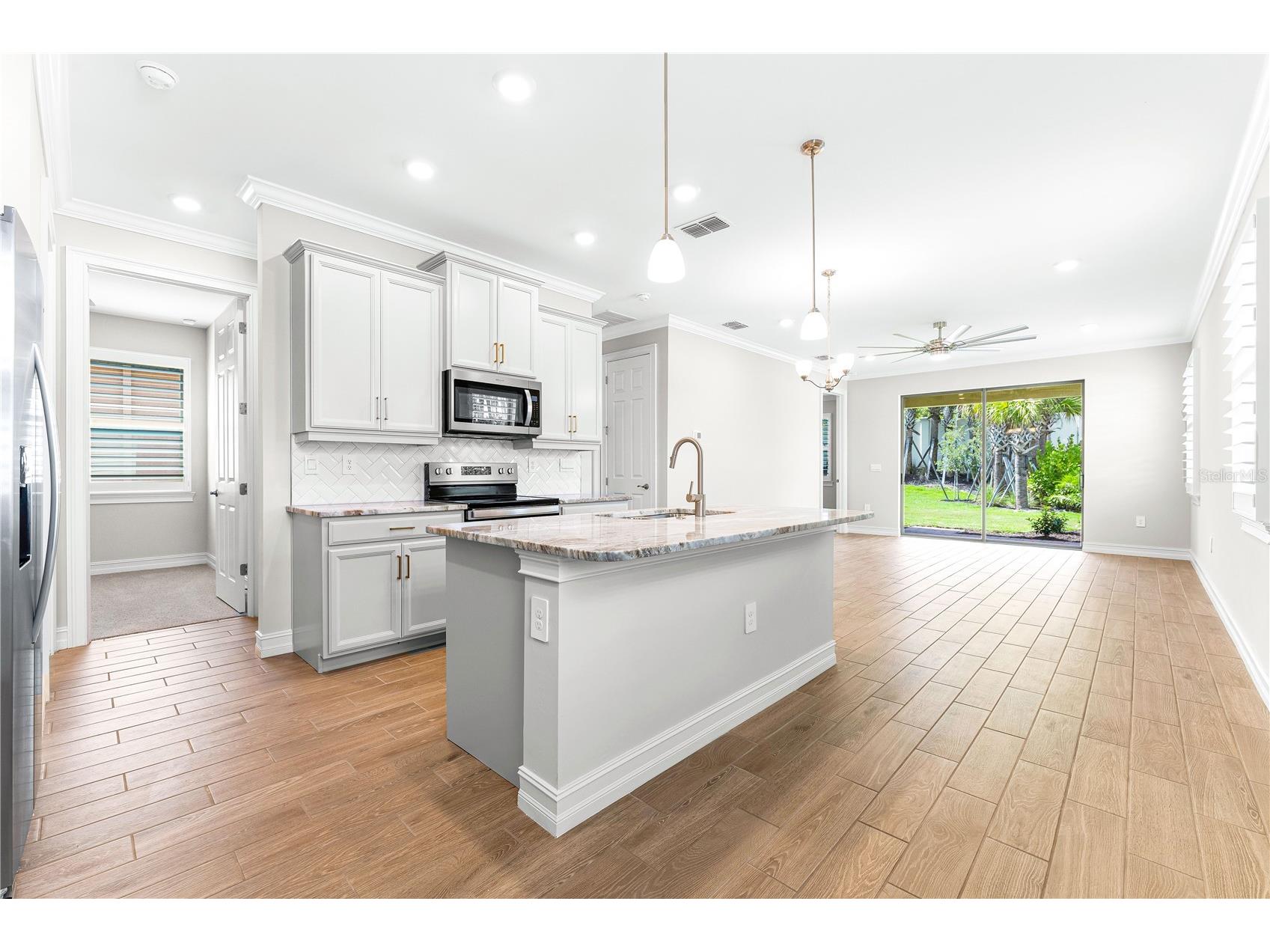 192 Soliera Street Nokomis FL 34275 A4685747 image11