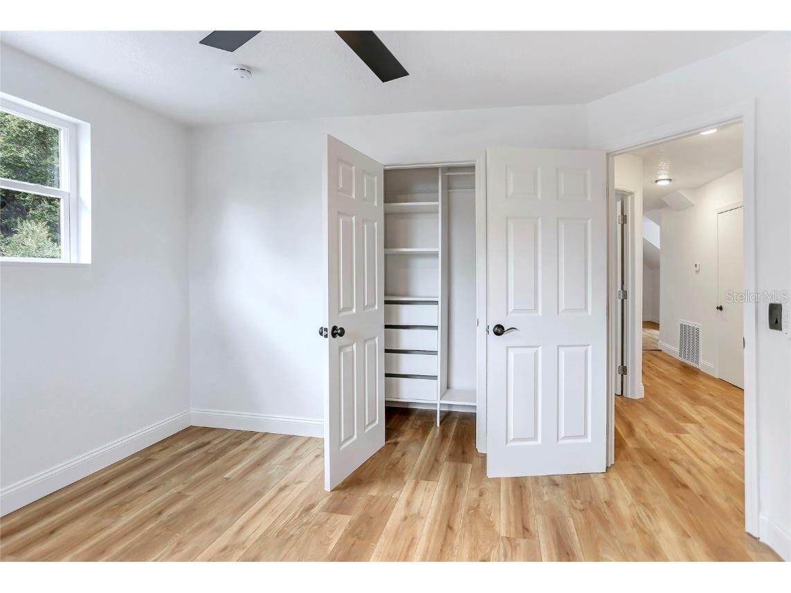 1920 Baxter Avenue Orlando FL 32806 O6349178 image32