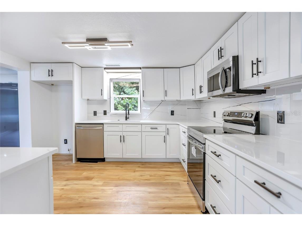 1920 Baxter Avenue Orlando FL 32806 O6349178 image7