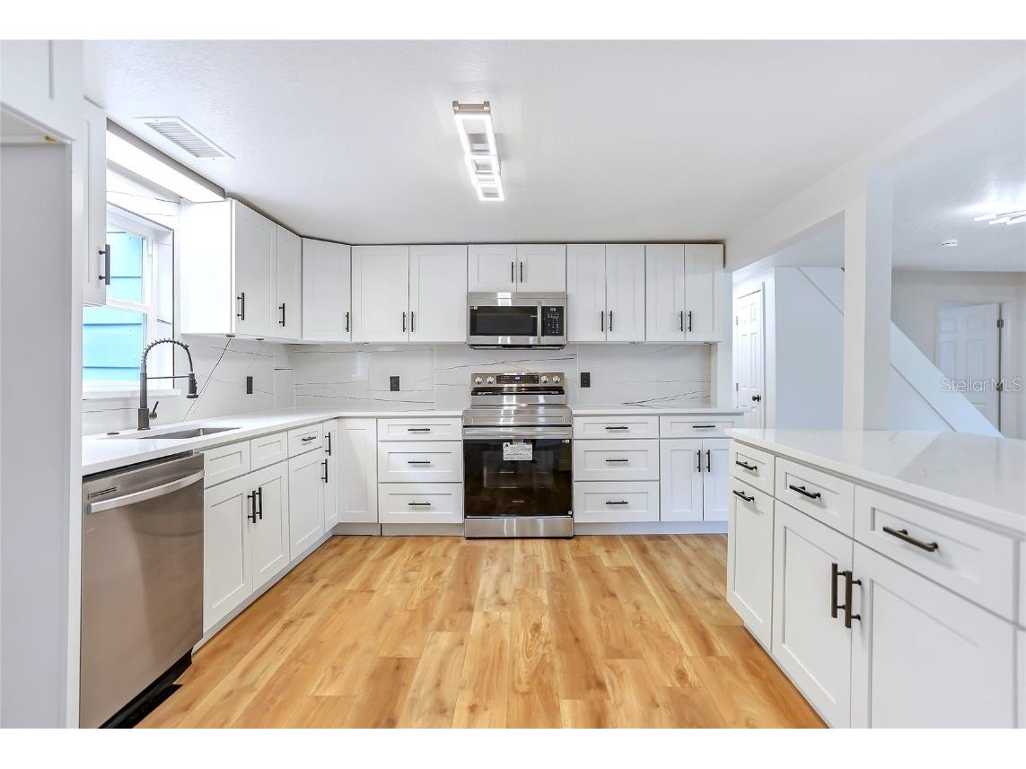 1920 Baxter Avenue Orlando FL 32806 O6349178 image9