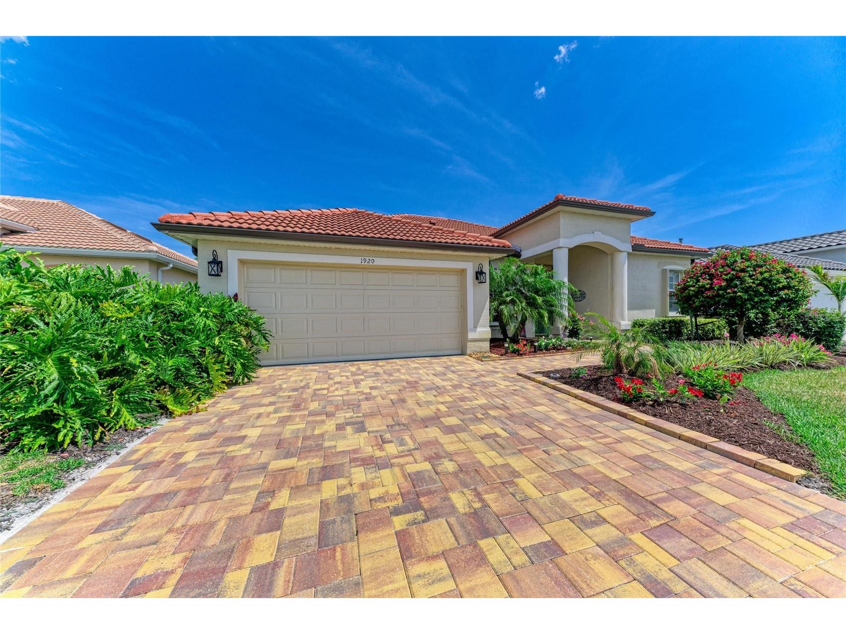 1920 Coconut Palm Circle North Port FL 34288 A4693924 image1