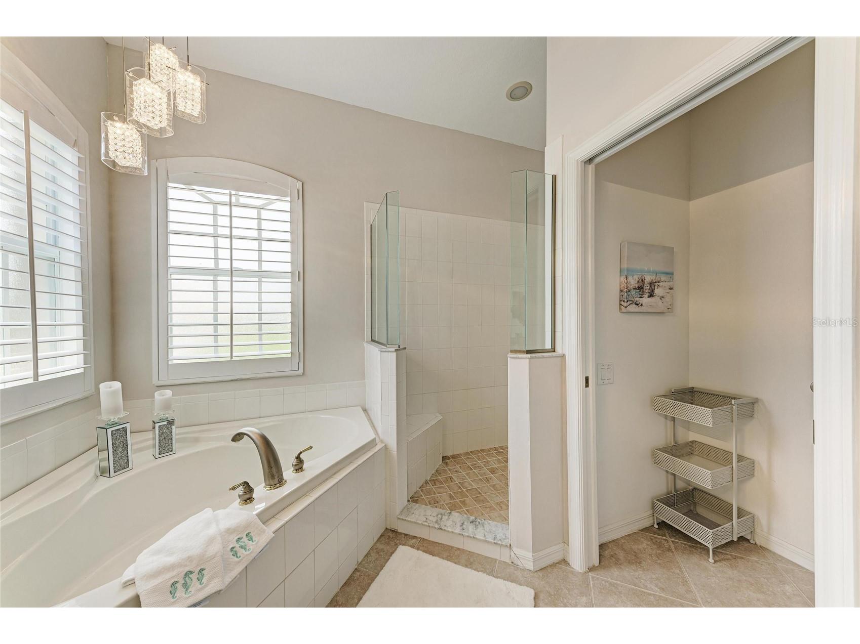 1920 Coconut Palm Circle North Port FL 34288 A4693924 image23