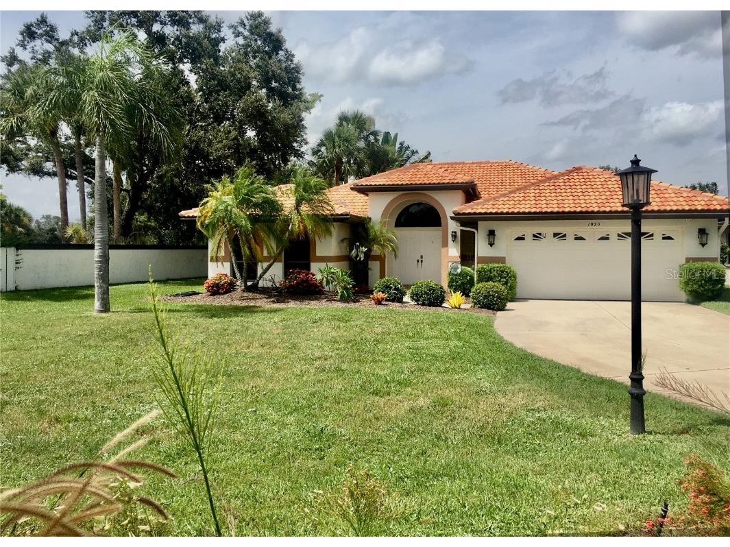1920 Cove Pointe Drive Venice FL 34293 A4577531 image1