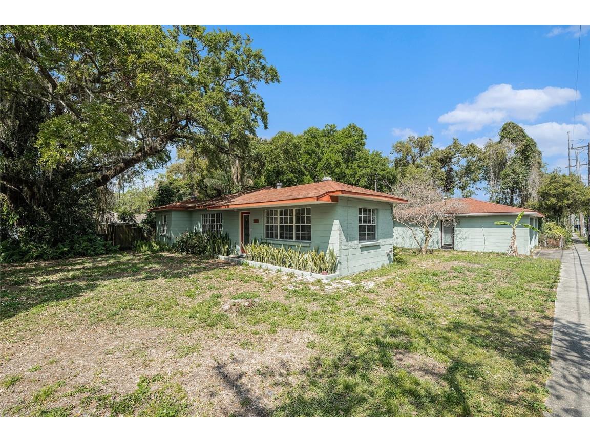 1920 E Clifton Street Tampa FL 33610 TB8355272 image1